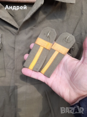 Стара военна риза #2, снимка 2 - Антикварни и старинни предмети - 52101210