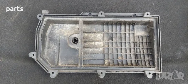 Капак Филтърна Кутия VW Голф 4 1.4 Бензин - Поло
- Сеат, снимка 4 - Части - 49656876