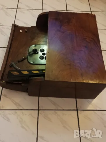 Стар, винтидж грамофон. , снимка 15 - Антикварни и старинни предмети - 49179647