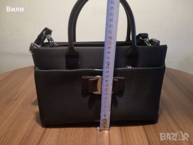 Дамска чанта, снимка 3 - Чанти - 38862310