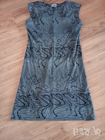 Дамска пролетно- есенна рокля М 