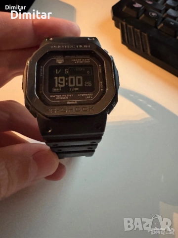Casio G-shock sqare DW-H5600-MB Smart