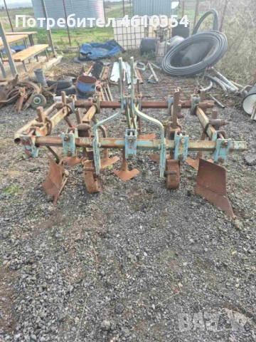 Универсален лозарски плуг