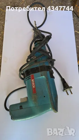 Електрическа бормашина Bosch. Мощност - 450 W Защита - 2,1 Aмпера 2 скорости, снимка 3 - Бормашини - 55994706