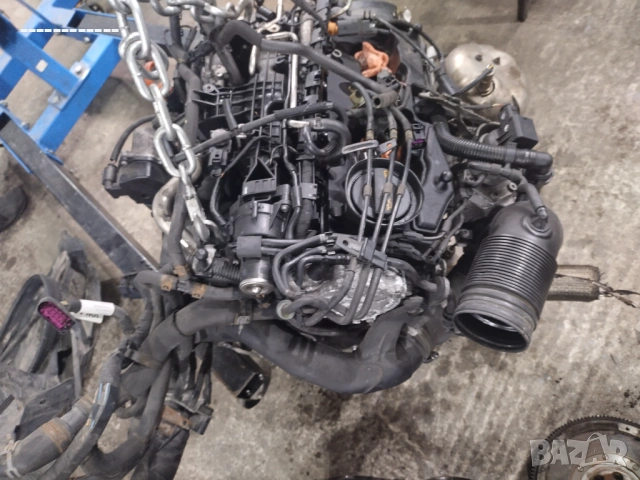 Двигател 1.6 TDI за Фолксваген,Шкода,Сеат, снимка 4 - Части - 54244888