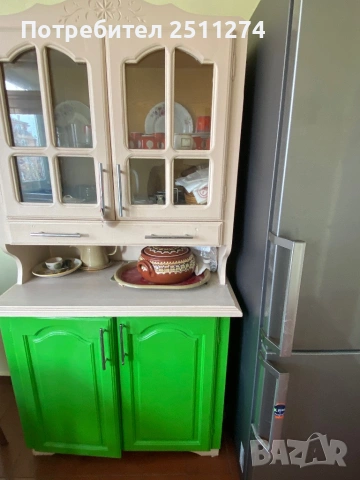 Дървен шкаф, снимка 3 - Бюфети - 53975833