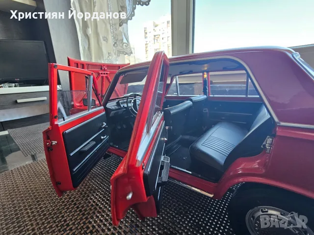 Лада жигули в мащав 1:8, снимка 6 - Колекции - 56273295