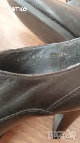 Дамски обувки от естествена кожа 