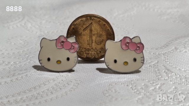 Автентични сребърни обеци Hello Kitty с емайлирани лица, снимка 7 - Обеци - 44230716