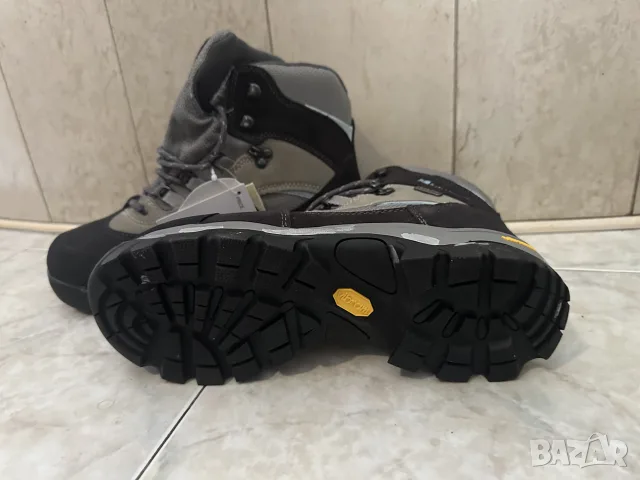 Чисто нови висок клас туристически обувки Karrimor Ksb Tour II L eVent (Vibram), размер 39, снимка 3 - Други спортове - 56068293