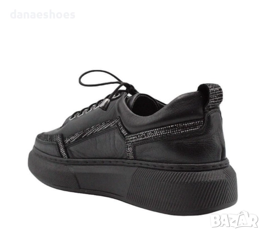 Дамски спортни обувки от естествена кожа в черно и сребристо , снимка 4 - Дамски ежедневни обувки - 51766108
