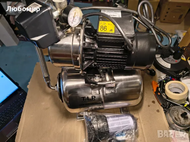 Хидрофорна помпа HWW Inox 1300 Plus F, неръждаема стомана с предварителен филтър , снимка 2 - Водни помпи - 49824957