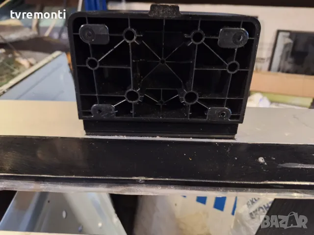 оригинална стойка за телевизор TOSHIBA модел 39L3863DG, снимка 2 - Стойки, 3D очила, аксесоари - 47271695