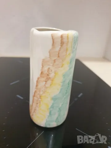 Българска порцеланова ваза/вазичка, снимка 9 - Вази - 47236205