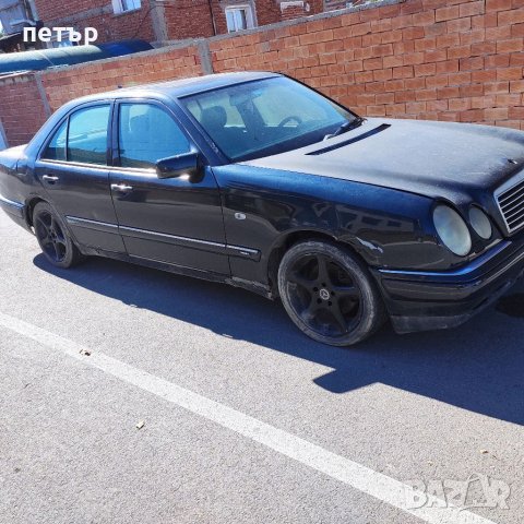 Мерцедес w210, снимка 3 - Автомобили и джипове - 38372186