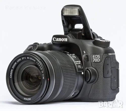 Canon EOS 70D с обектив EFS 18-135mm IS STM и аксесоари
