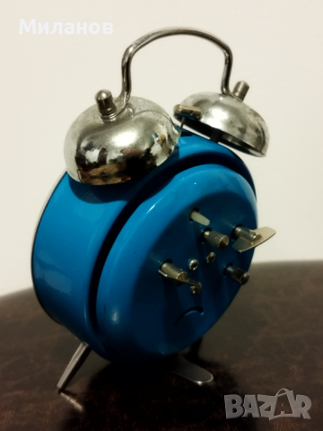 Стар механичен будилник, настолен часовник, снимка 4 - Антикварни и старинни предмети - 44587651