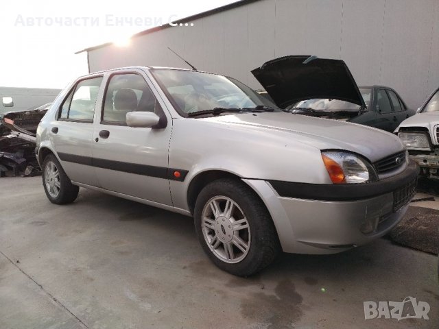Форд Фиеста Ford fiesta на части, снимка 2 - Автомобили и джипове - 35616675