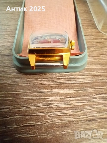 Дамски часовник „Чайка“ AU10, СССР, нов, снимка 5 - Дамски - 53228575