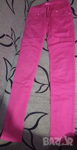 Розов еластичен панталон, тип дънки размер 40, снимка 2 - Панталони - 25042432