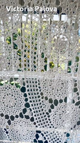 Красива плетена покривка цвят екрю 165см, снимка 4 - Покривки за маси - 52062462