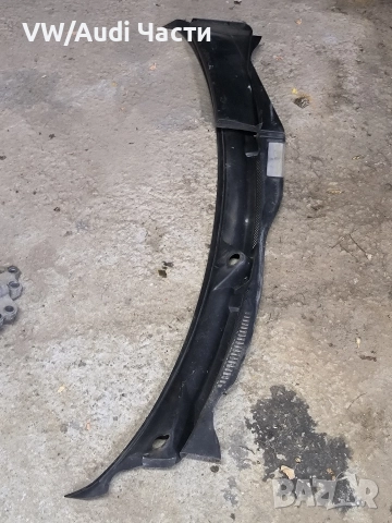 Кора под чистачки за Голф 4 VW Golf 4 1J1819415C / 1J1 819 415 C, снимка 4 - Части - 52917656