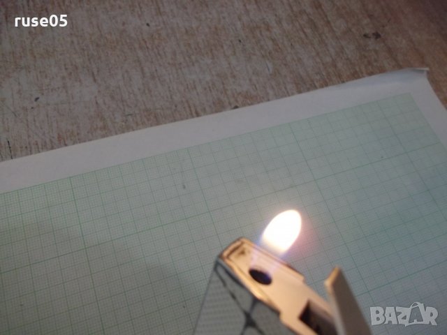 Запалка "Marlboro" пиезокристална с мек пламък работеща, снимка 7 - Други ценни предмети - 29635454