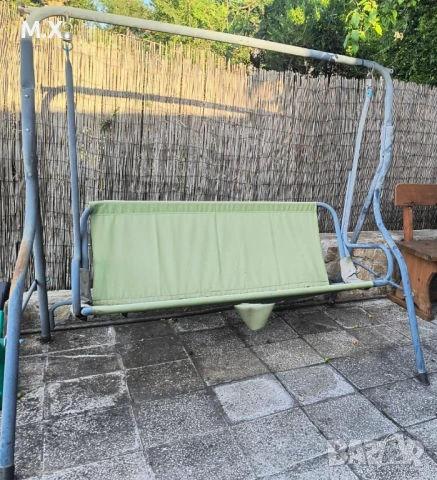 Градинска люлка