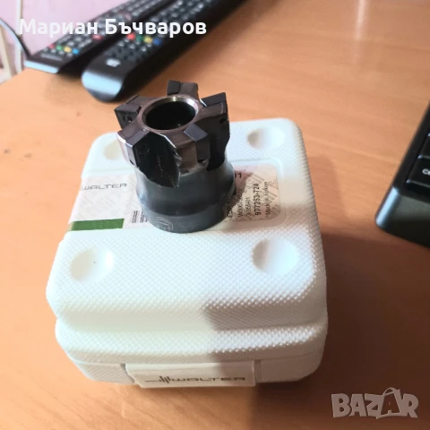 фрезови дорникови фрези и държачи, снимка 11 - Стругове - 50589862