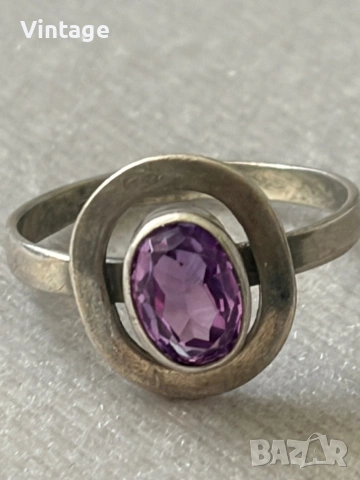 Винтидж/старинен съветски сребърен пръстен с Аметист  
