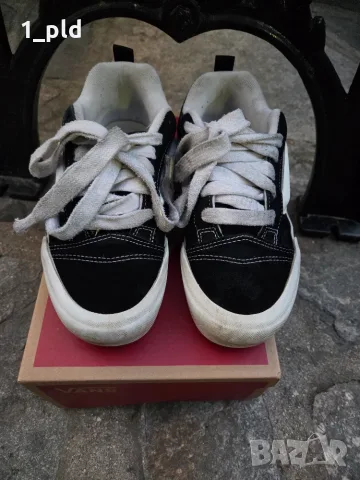 Сникърси VANS 37 номер, снимка 2 - Маратонки - 56149526
