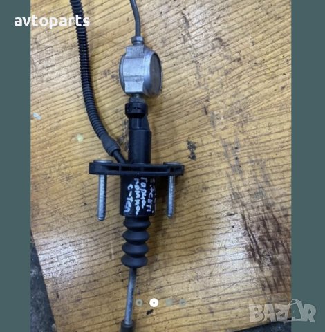 Opel astra 2007година 1.7cdti горна помпа съединител, снимка 2 - Части - 40358929