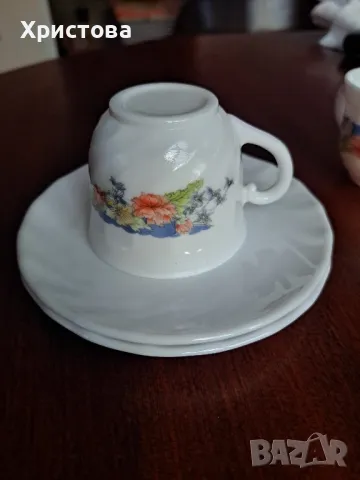 Сервиз за кафе, снимка 2 - Сервизи - 50370229