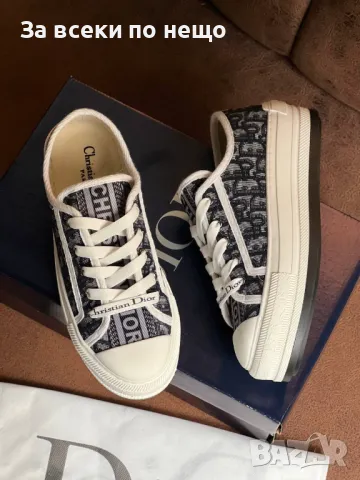 Дамски маратонки Christian Dior - 3 налични цвята Код D1291, снимка 7 - Маратонки - 47871866