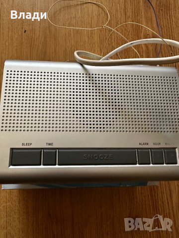 Електронен часовник с радио и аларма AEG, снимка 2 - Друга електроника - 42377254