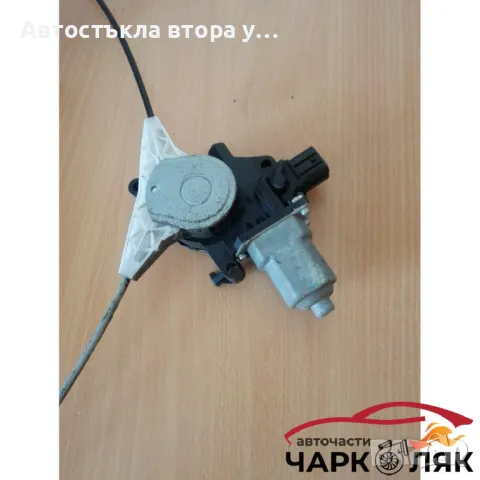 Ел машинка стъкло предна лява Субару Форестър 10г., снимка 4 - Части - 47892292