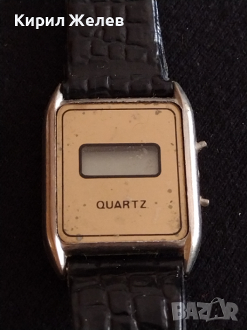 Ретро модел дамски часовник от соца много красив с кожена каишка за колекция Арт - 26783, снимка 2 - Дамски - 36550079