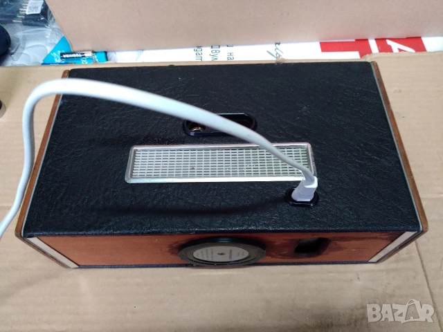 Радиоприемник ROBERTS R606 MB, снимка 7 - Радиокасетофони, транзистори - 52855660