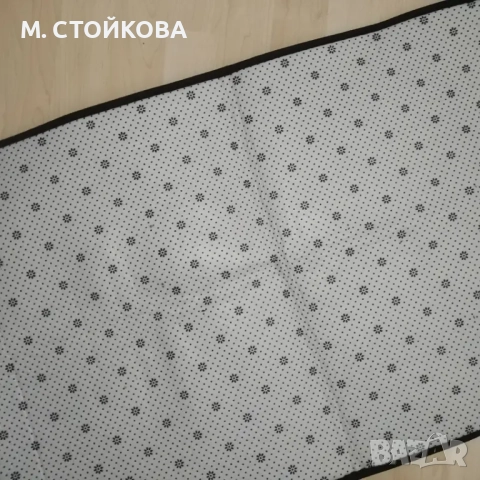 Противоплъзгаща подложка килим за под с размер 50 см. на 80 см., снимка 3 - Други - 51623470