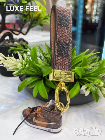 Ключодържатели ⚜️ Louis Vuitton , снимка 2 - Подаръци за мъже - 53119004