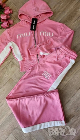 дамски екип miu miu , снимка 3 - Спортни екипи - 51865171