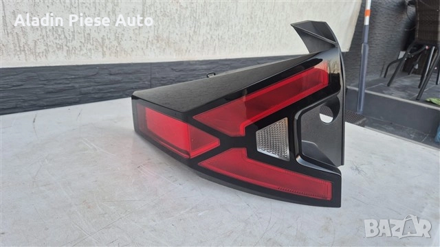 Стоп лампа задна лява на калника Dacia Duster 3 година 2024 2025 2026 код 265559174R , снимка 5 - Аксесоари и консумативи - 52953388
