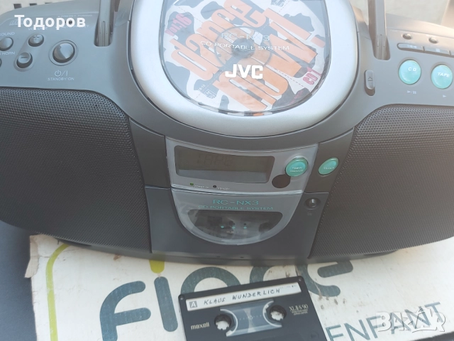 JVC RC-NX3 CD Portable System (CD/Tape/Tuner), снимка 9 - Радиокасетофони, транзистори - 51802781