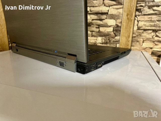 Лаптоп Dell , снимка 3 - Лаптопи за дома - 52431118