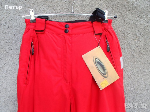 Продавам нов дамски червен качествен скиорски панталон Oakley размер L: талия в см: 73/81, ханш 113,, снимка 2 - Зимни спортове - 30698885
