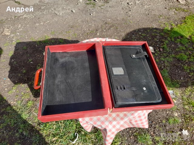 Старо Дипломатическо куфарче,куфар, снимка 8 - Други ценни предмети - 32004084