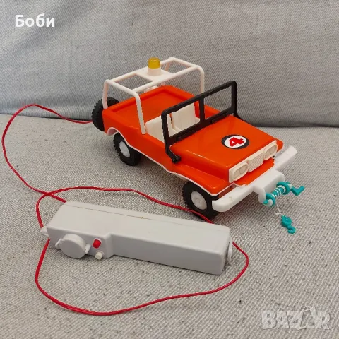 Стара Българска Соц Пластмасова Играчка Джип
