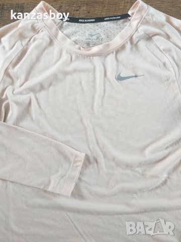 Nike Tailwind Longsleeved Top Crimson - страхотна дамска блуза, снимка 4 - Блузи с дълъг ръкав и пуловери - 38025181