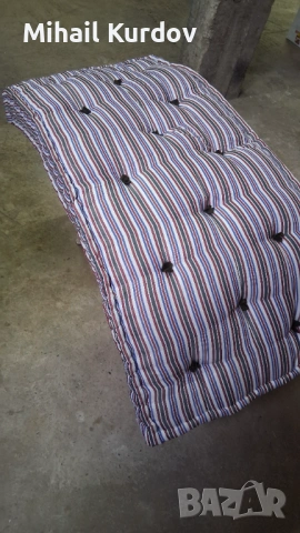 Продавам матрак 135/60, снимка 2 - Детски матраци - 54233123