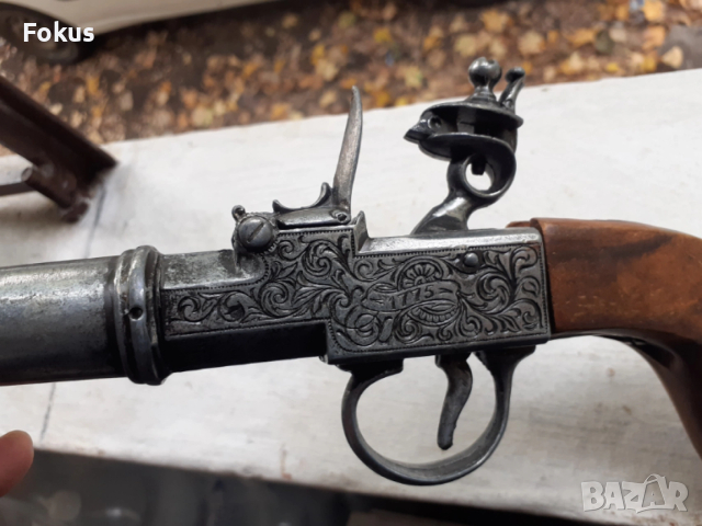 Страхотен тежък масивен кремъчен пищов - реплика, снимка 6 - Антикварни и старинни предмети - 53294360